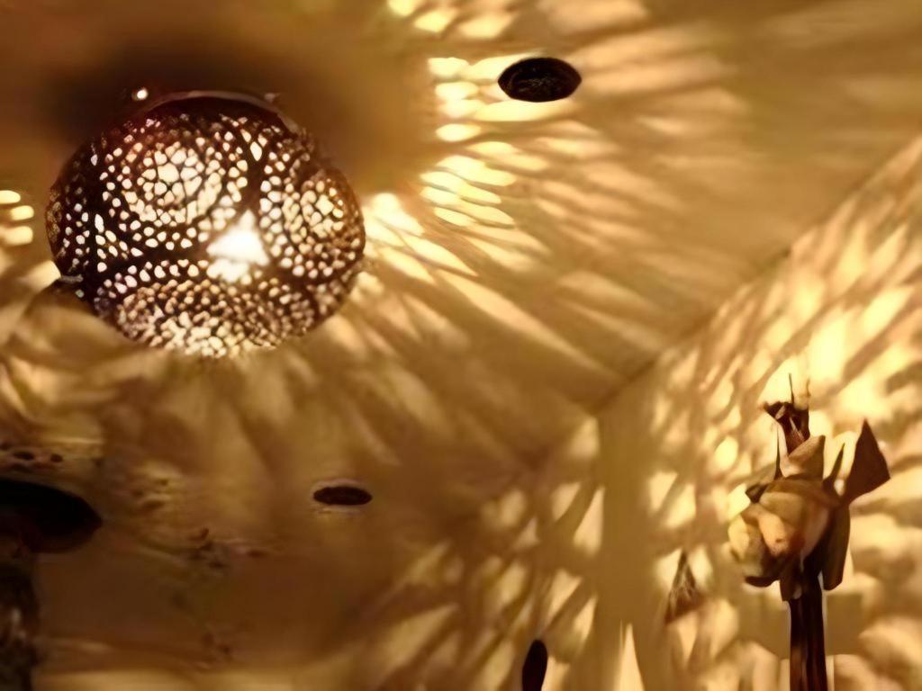 Arabian Art Hotel & Gallery 御宿町 外观 照片