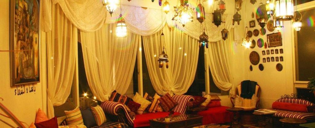 Arabian Art Hotel & Gallery 御宿町 外观 照片