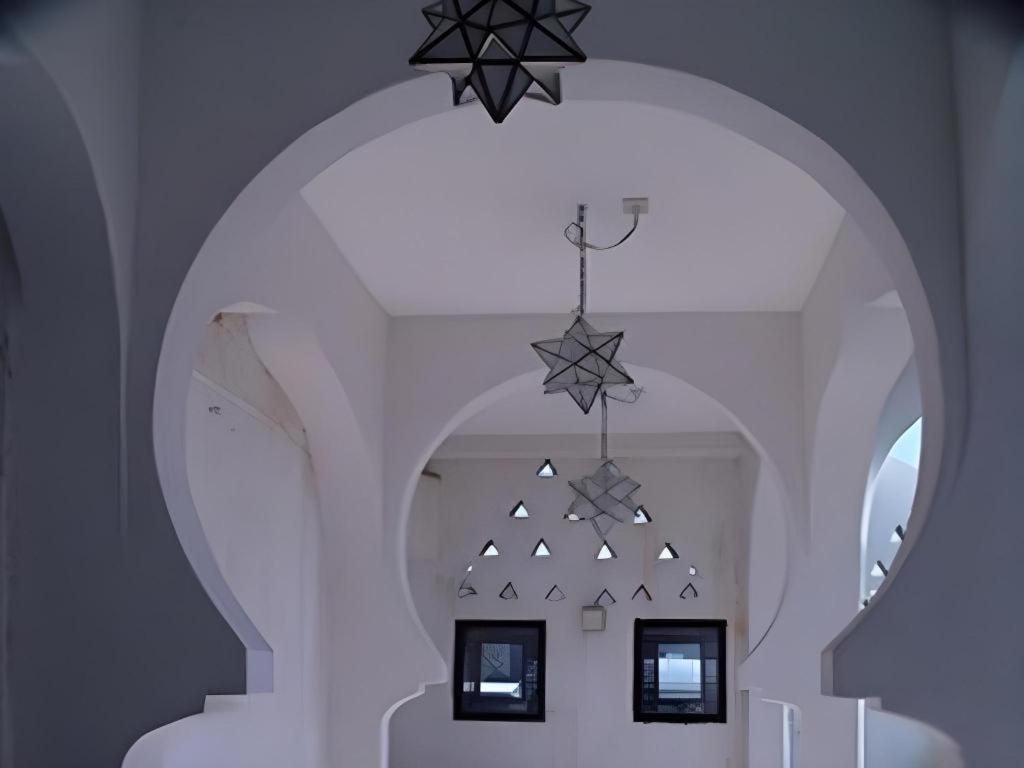 Arabian Art Hotel & Gallery 御宿町 外观 照片