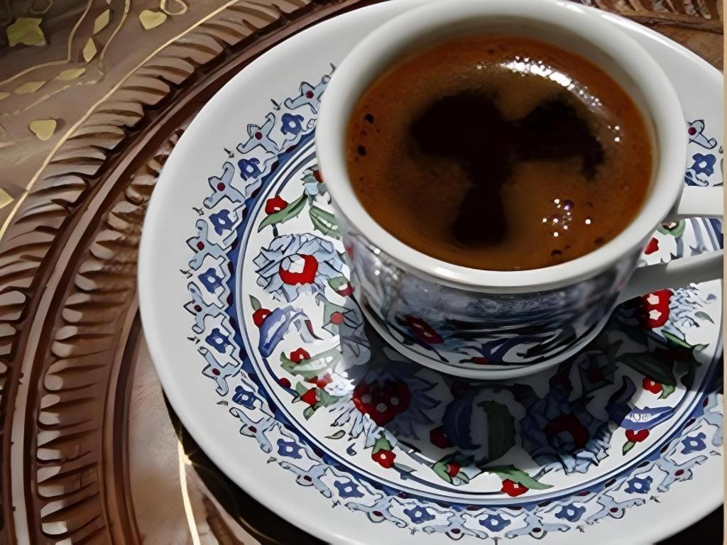 Arabian Art Hotel & Gallery 御宿町 外观 照片