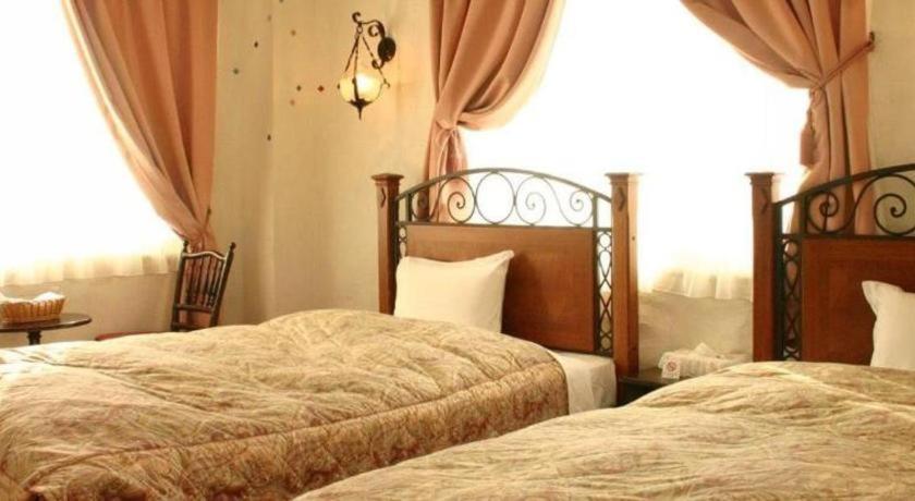Arabian Art Hotel & Gallery 御宿町 外观 照片
